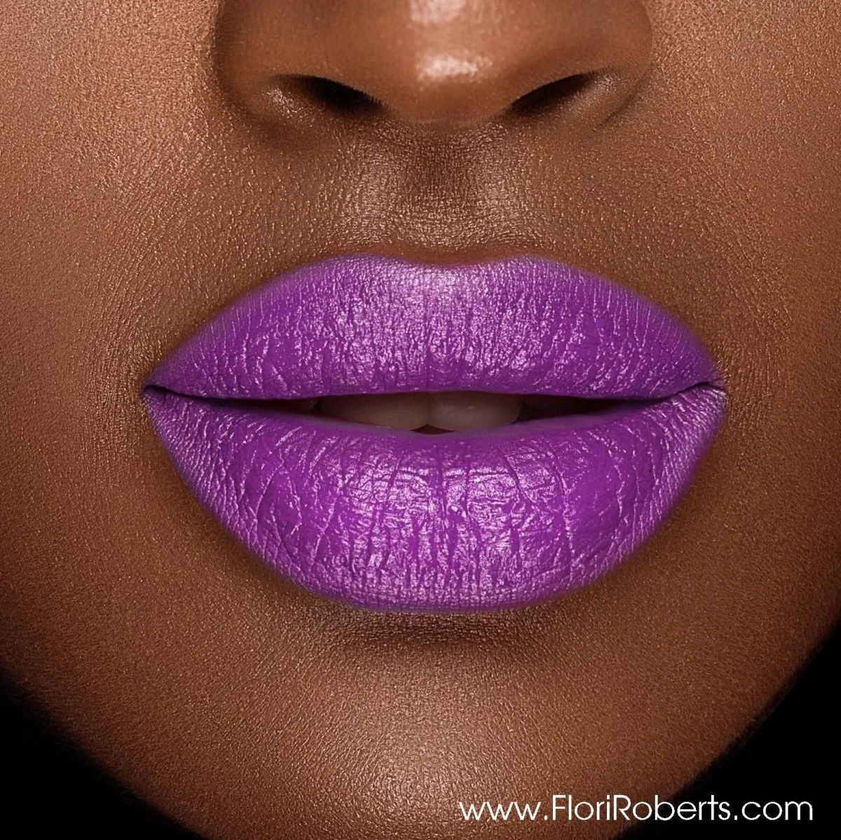 Flori Roberts - Rouge à Lèvres - Luxury Demi-Matte - Image 12