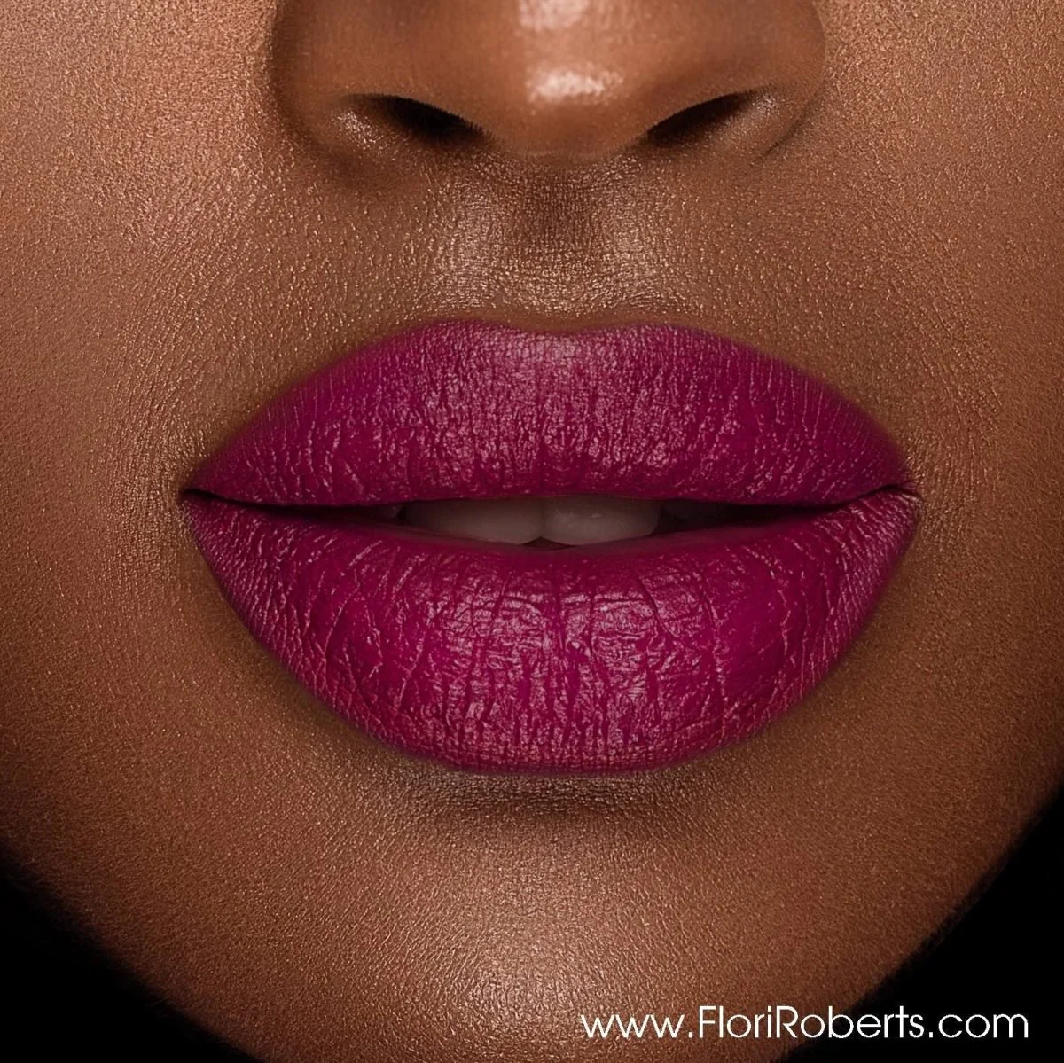 Flori Roberts - Rouge à Lèvres - Luxury Demi-Matte - Image 5